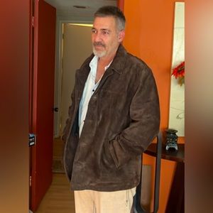 Vintage brown suede coat made by J Crew. Ex large